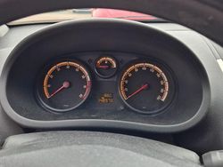 Weiß Gebraucht 2009 Opel Corsa Edition Limousine | 1.600 € (Guter Preis)