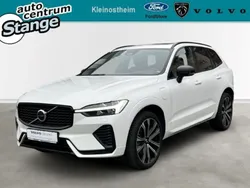 Weiss Gebraucht 2021 Volvo XC60 R-Design SUV | 42.900 € (Fairer Preis)