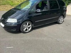 Blau Gebraucht 2006 VW Sharan Van / Kleinbus | 4.750 €