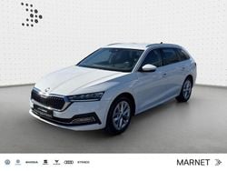 Candyweiß Gebraucht 2023 Skoda Octavia Style Kombi | 23.890 € (Fairer Preis)