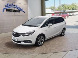 Schneeweiss/summitwhite/arctic Gebraucht 2018 Opel Zafira Tourer Business Van / Kleinbus | 15.910 € (Fairer Preis)