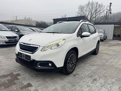 Lack weiss banquise/typ aussen Gebraucht 2014 Peugeot 2008 Active SUV | 7.900 € (Guter Preis)