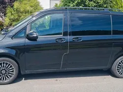Schwarz Gebraucht 2018 Mercedes V250 Van / Kleinbus | 29.000 €