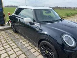 Blau Gebraucht 2023 Mini Cooper SE Kleinwagen | 24.899 € (Teuer)