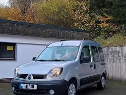 Silber Gebraucht 2006 Renault Kangoo Van / Kleinbus | 3.199 €