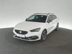 Weiß Gebraucht 2022 Seat Leon ST 4Drive Kombi | 26.930 € (Etwas zu teuer)