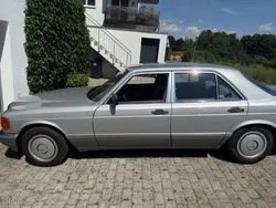 Silber Gebraucht 1988 Mercedes 420 SE Limousine | 10.600 €