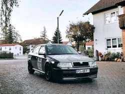 Silber Gebraucht 2004 Skoda Octavia RS Limousine | 8.100 €