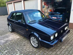 Blau Gebraucht 1992 VW Golf Cabriolet Classicline Cabrio | 13.900 €