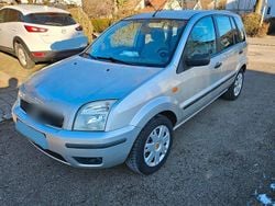 Grau Gebraucht 2005 Ford Fusion Kleinwagen | 4.250 € (Fairer Preis)