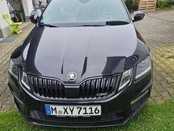 Schwarz Gebraucht 2019 Skoda Octavia RS Kombi | 19.500 € (Guter Preis)
