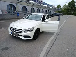 Weiß Gebraucht 2018 Mercedes C200 Exclusive Kombi | 16.900 € (Fairer Preis)