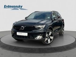 Onyx black (schwarz) Gebraucht 2022 Volvo XC40 Core SUV | 28.440 € (Fairer Preis)