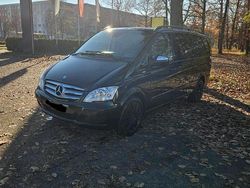 Schwarz Gebraucht 2013 Mercedes Viano Van / Kleinbus | 18.000 € (Etwas zu teuer)