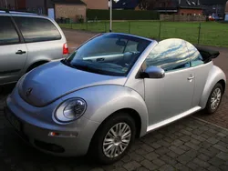 Silber metallic Gebraucht 2008 VW Beetle Cabrio | 9.200 €