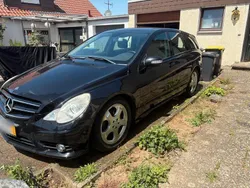 Schwarz Gebraucht 2008 Mercedes R350 Van / Kleinbus | 4.999 € (Superpreis)