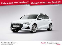 Gletscherweiß metallic Gebraucht 2025 Audi A3 Advanced Plus Kombi | 31.900 €