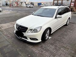 Weiß Gebraucht 2010 Mercedes E220 Avantgarde Kombi | 8.300 € (Guter Preis)