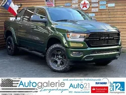 Grün Gebraucht 2020 Dodge Ram Abholung | 44.900 € (Fairer Preis)