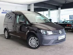 Violett Gebraucht 2018 VW Caddy Van / Kleinbus | 17.480 € (Fairer Preis)