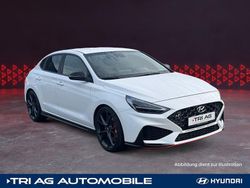 Weiß Gebraucht 2021 Hyundai i30 N Performance Limousine | 31.970 € (Etwas zu teuer)