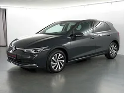 Uranograu Gebraucht 2022 VW Golf VIII Style Limousine | 25.700 € (Fairer Preis)
