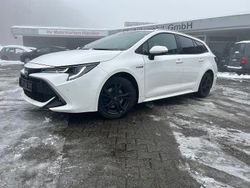 Weiß Gebraucht 2022 Toyota Corolla Team Kombi | 24.500 € (Fairer Preis)