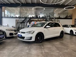 Weiß Gebraucht 2013 VW Golf VII GTD Limousine | 9.999 € (Fairer Preis)