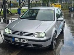 Silber Gebraucht 2002 VW Golf IV Limousine | 3.300 € (Teuer)