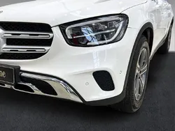 Weiß Gebraucht 2021 Mercedes GLC300 SUV | 42.929 € (Fairer Preis)