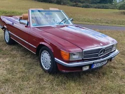 Rot Gebraucht 1986 Mercedes 560 Cabrio | 36.900 €