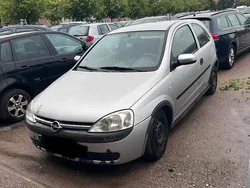 Silber Gebraucht 2002 Opel Corsa Kleinwagen | 200 € (Superpreis)