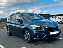 Gebraucht 2016 BMW 220 Gran Tourer Sport Line Van / Kleinbus | 15.500 € (Fairer Preis)
