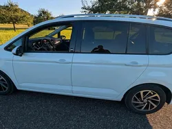 Weiß Gebraucht 2018 VW Touran Van / Kleinbus | 13.750 € (Fairer Preis)