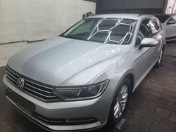 Silber Gebraucht 2018 VW Passat Comfortline Kombi | 16.700 € (Guter Preis)