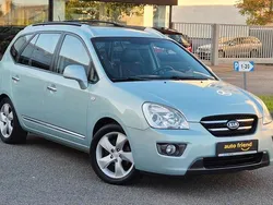 Blau Gebraucht 2007 Kia Carens LX Van / Kleinbus | 6.950 €