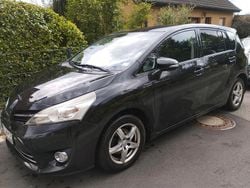 Schwarz Gebraucht 2015 Toyota Verso Van / Kleinbus | 5.800 € (Fairer Preis)