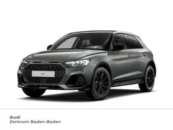 Grau Neu 2025 Audi A1 Kleinwagen | 33.990 € (Teuer)