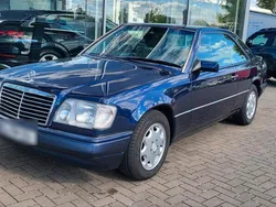 Blau Gebraucht 1994 Mercedes E320 Coupé | 15.500 €