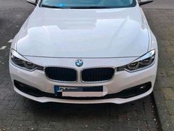 Weiß Gebraucht 2015 BMW 320 Kombi | 12.000 € (Etwas zu teuer)