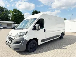 Weiß Gebraucht 2016 Peugeot Boxer Van | 11.900 € (Fairer Preis)