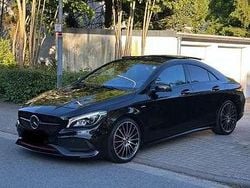 Schwarz Gebraucht 2017 Mercedes CLA250 AMG line Limousine | 24.900 € (Fairer Preis)