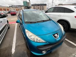 Blau Gebraucht 2009 Peugeot 207 Limousine | 1.200 € (Superpreis)