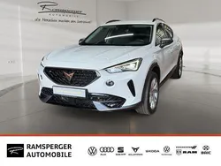 Weiß (weiß) Gebraucht 2023 Cupra Formentor SUV | 25.930 € (Fairer Preis)