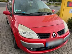 Rot Gebraucht 2007 Renault Grand Scénic II Van / Kleinbus | 1.850 €