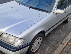 Gebraucht 1995 Mercedes C180 Limousine | 1.650 €