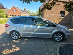 Grau Gebraucht 2012 Ford S-MAX Titanium Van / Kleinbus | 6.700 € (Fairer Preis)