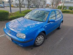 Blau Gebraucht 2000 VW Golf IV Basis Limousine | 600 € (Guter Preis)