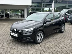 Schwarz Neu 2025 Dacia Sandero Essentiel Kleinwagen | 15.289 € (Fairer Preis)
