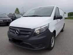 Weiß Gebraucht 2019 Mercedes Vito Van / Kleinbus | 17.800 € (Guter Preis)